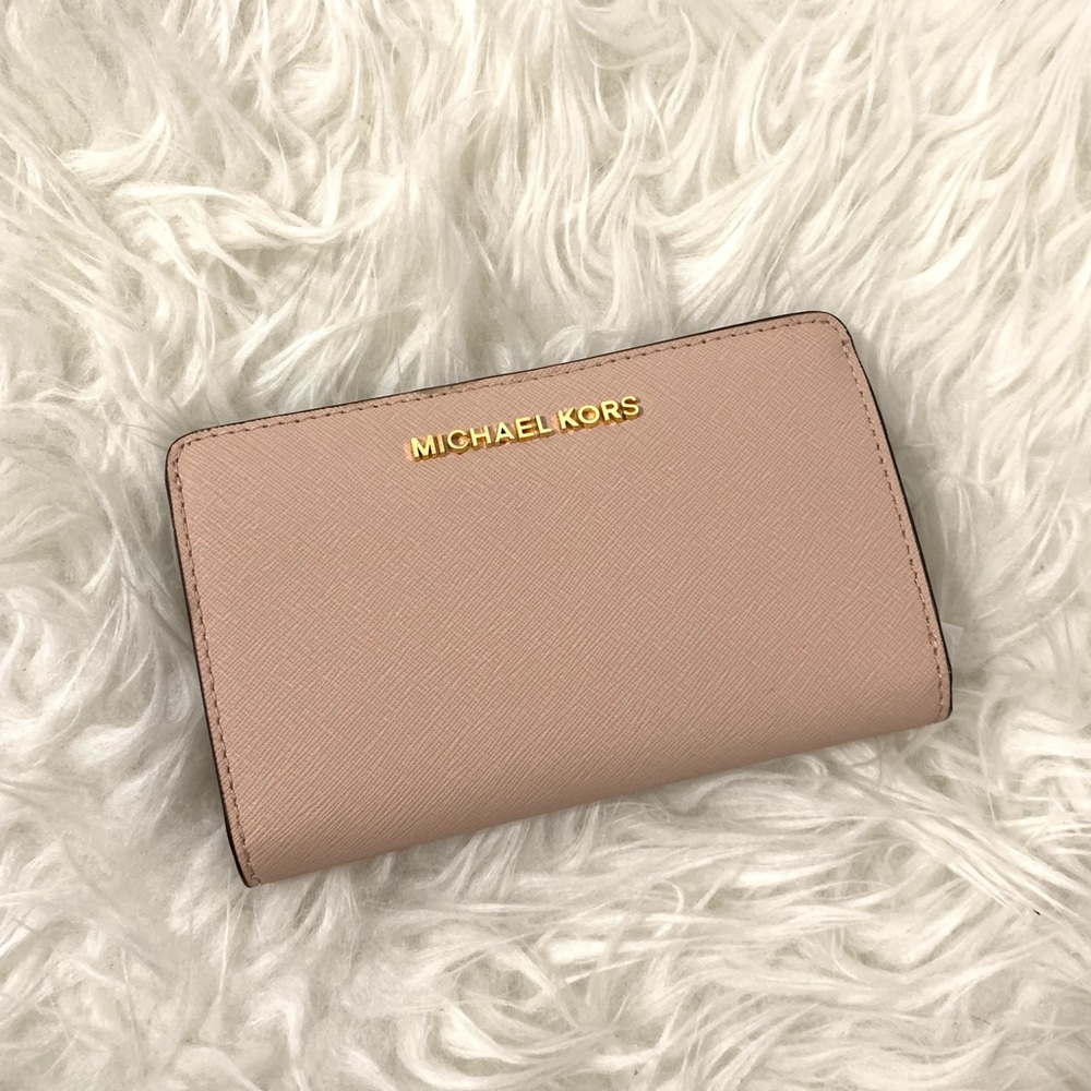 Michael Kors Jet Set Travel Slim Bifold - Picture 1 of 4